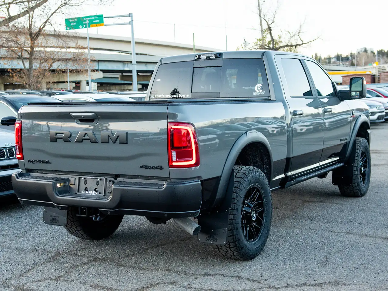 RAM 2500 снимка RAM 2500