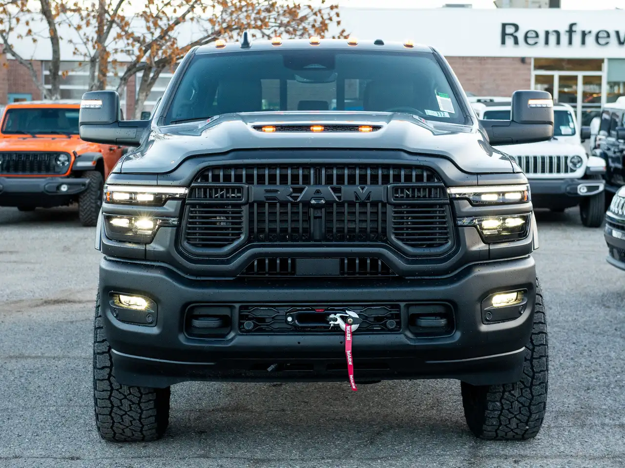 RAM 2500 снимка RAM 2500