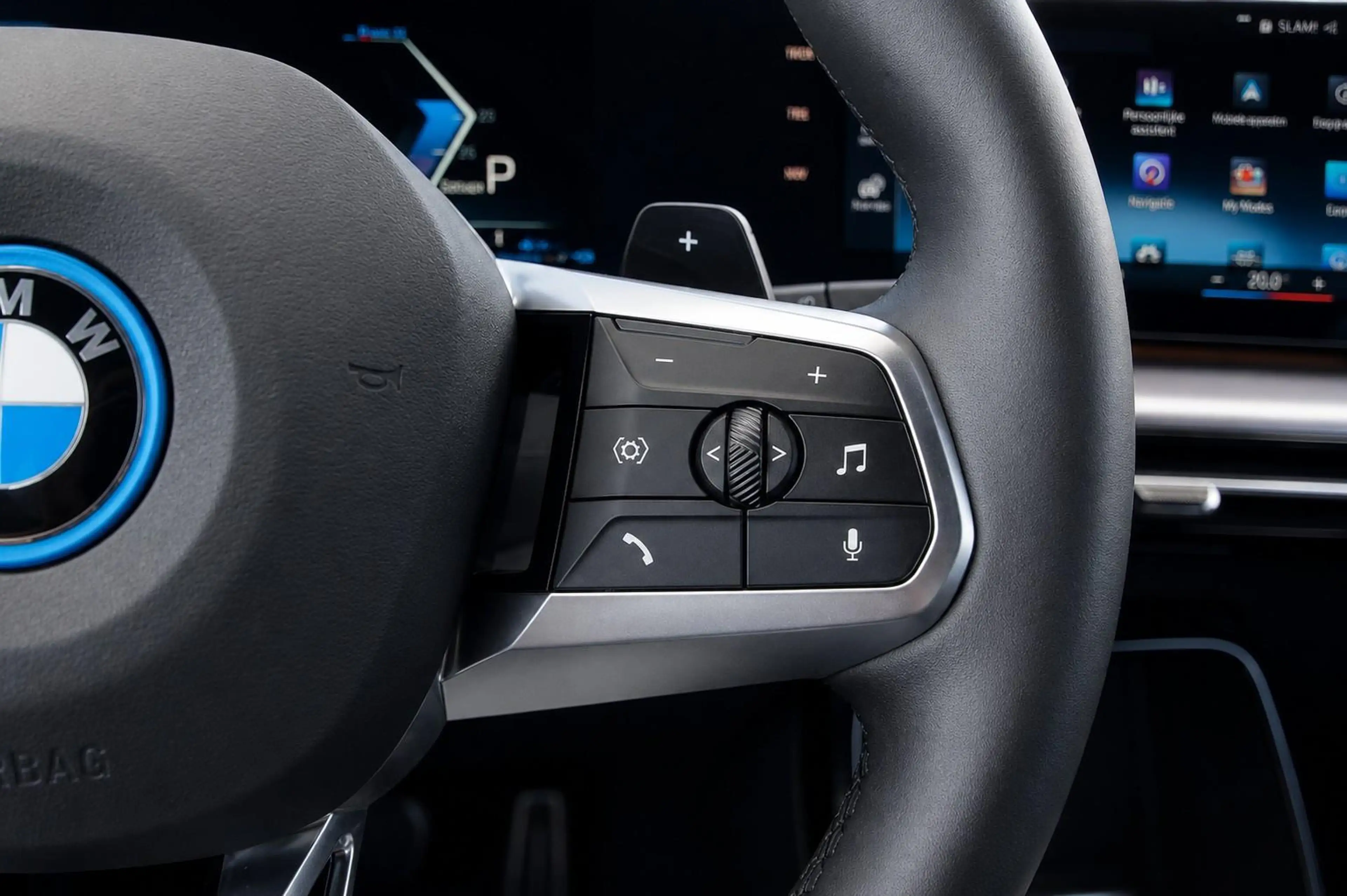 BMW 225 Active Tourer 225e xDrive | M-Sport | PDC | LED | — photo 22