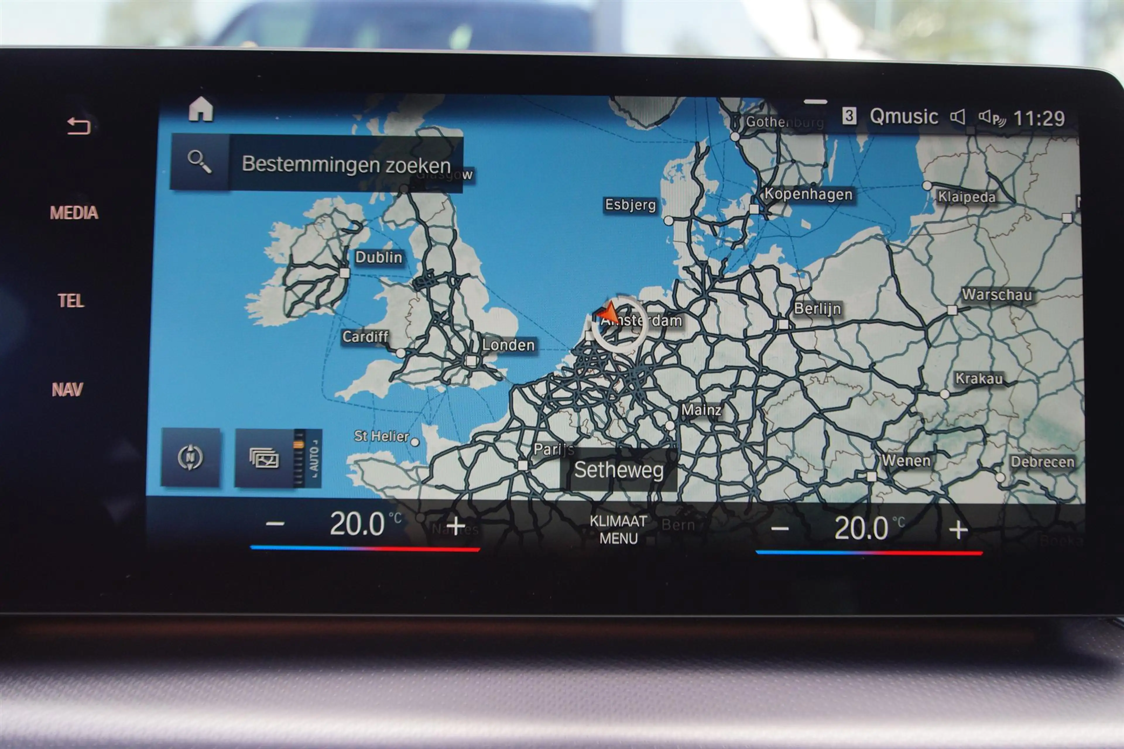 BMW 225 Active Tourer 225e xDrive | M-Sport | PDC | LED | — photo 35