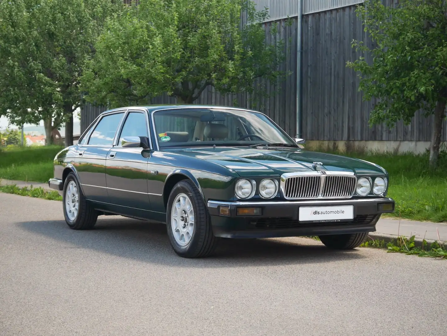 Jaguar XJ40 XJ 3.6 // org. 54200km // sammlungswürdig! Vert - 1