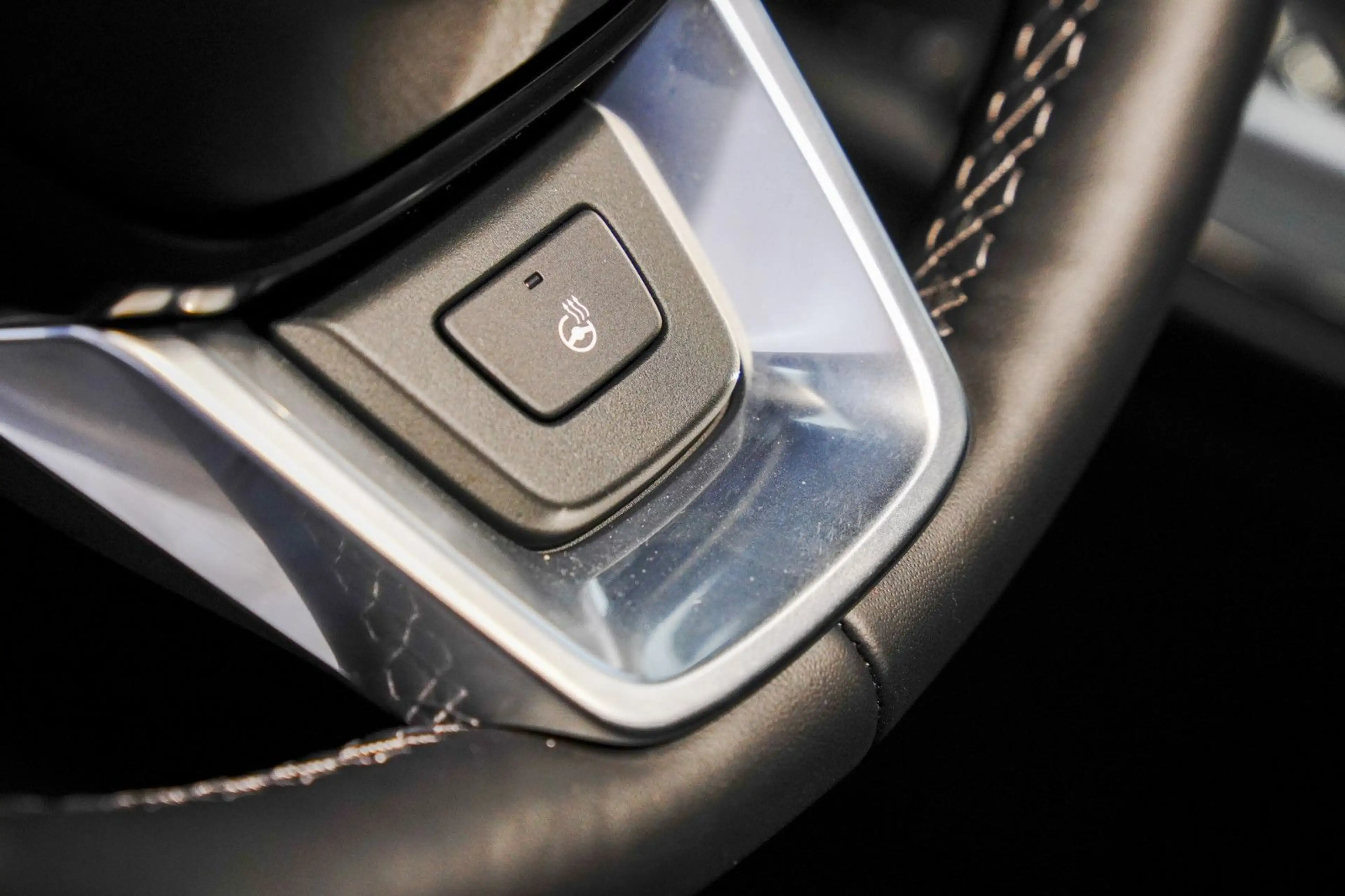 Honda Civic e:HEV 2.0 i-MMD Hybrid Advance — photo 12