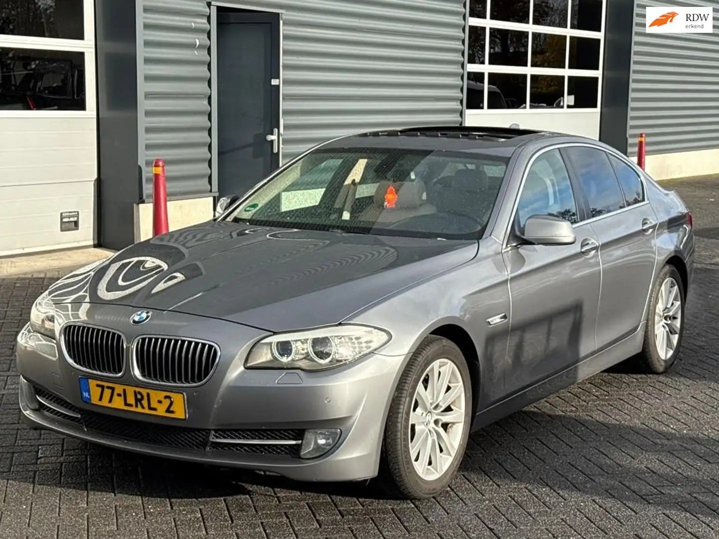 BMW 523 5-serie 523i High Executive, panoramadak, memory s Grijs - 1
