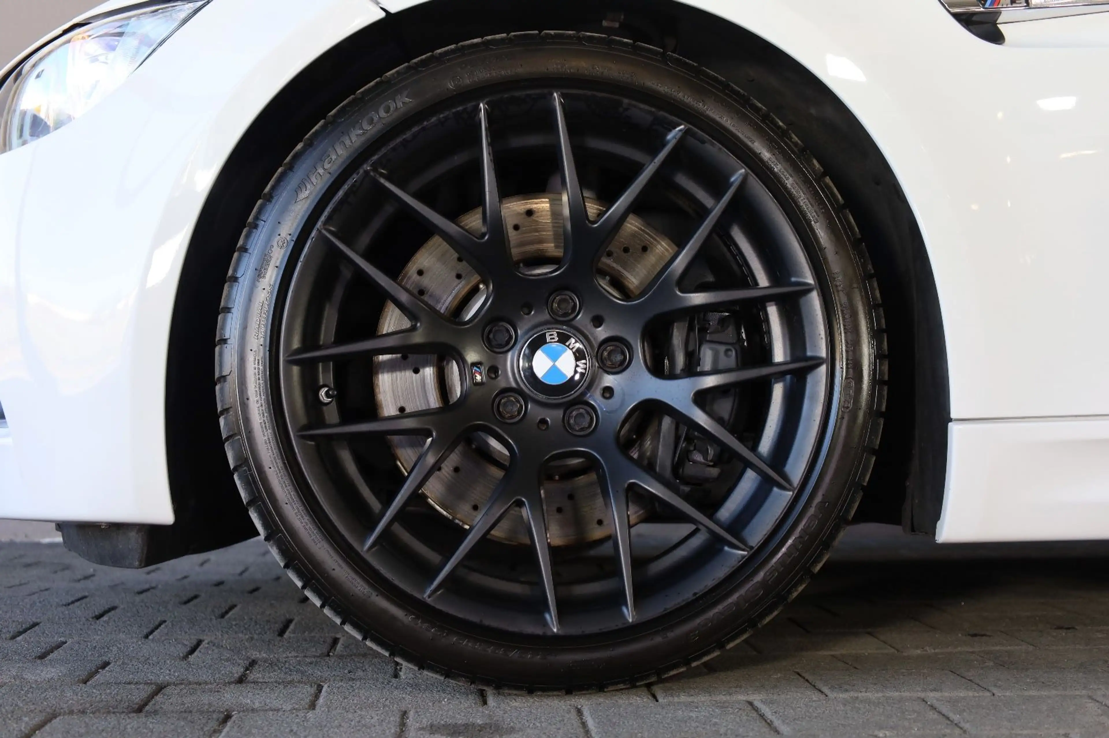 BMW M3 Coupé/M/KAMERA/PDC/XENON/SHZ/SBD/Tempomat/R19 — photo 4