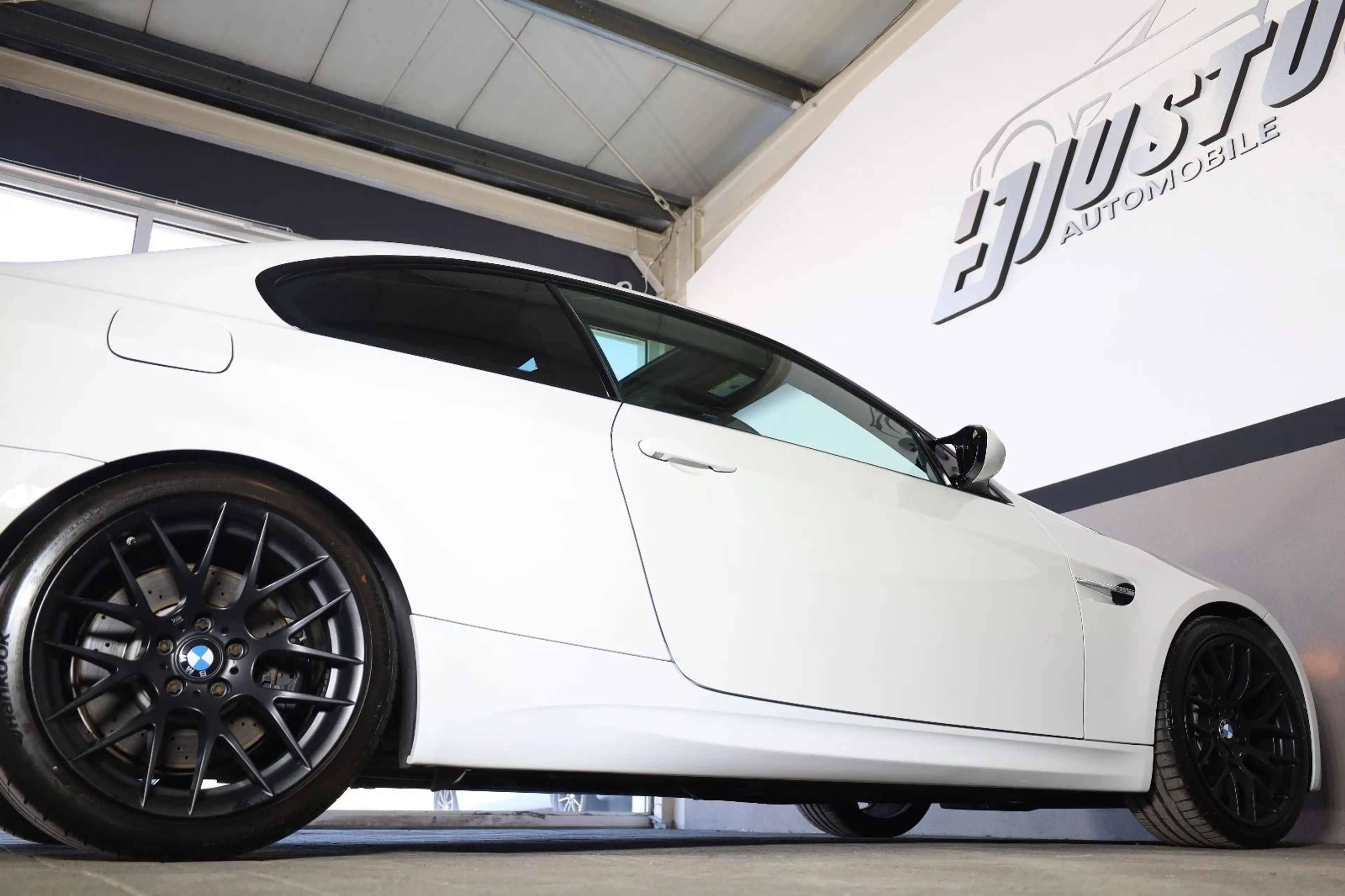BMW M3 Coupé/M/KAMERA/PDC/XENON/SHZ/SBD/Tempomat/R19 — photo 8