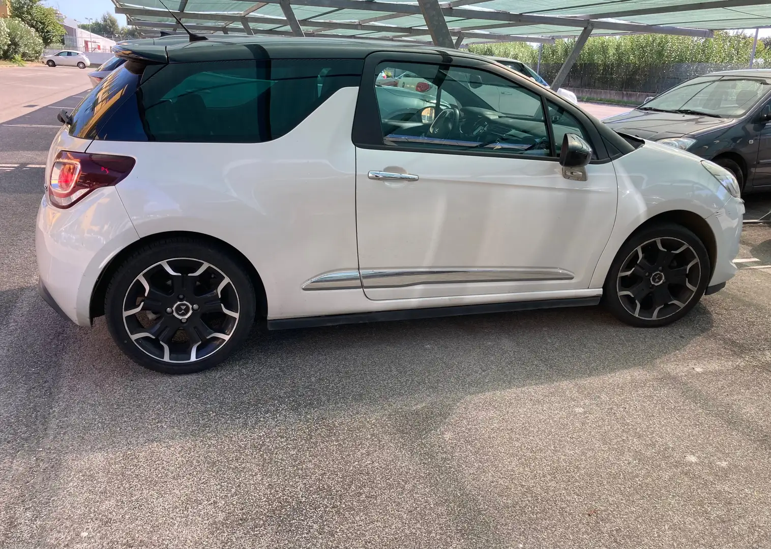 DS Automobiles DS 3 DS3 DS3 1.6 bluehdi Sport Chic s Alb - 1