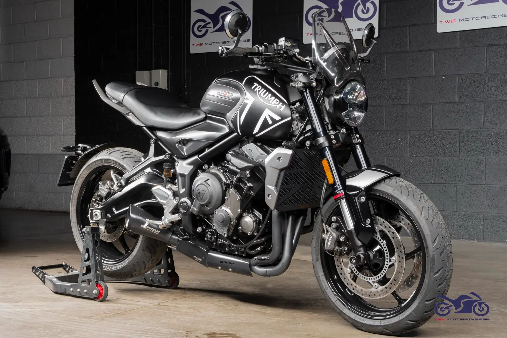Triumph Trident 660 Noir - 2