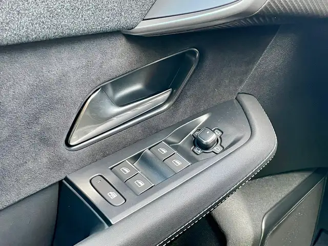 Opel Grandland view 15