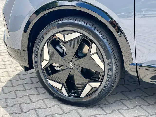Opel Grandland view 10