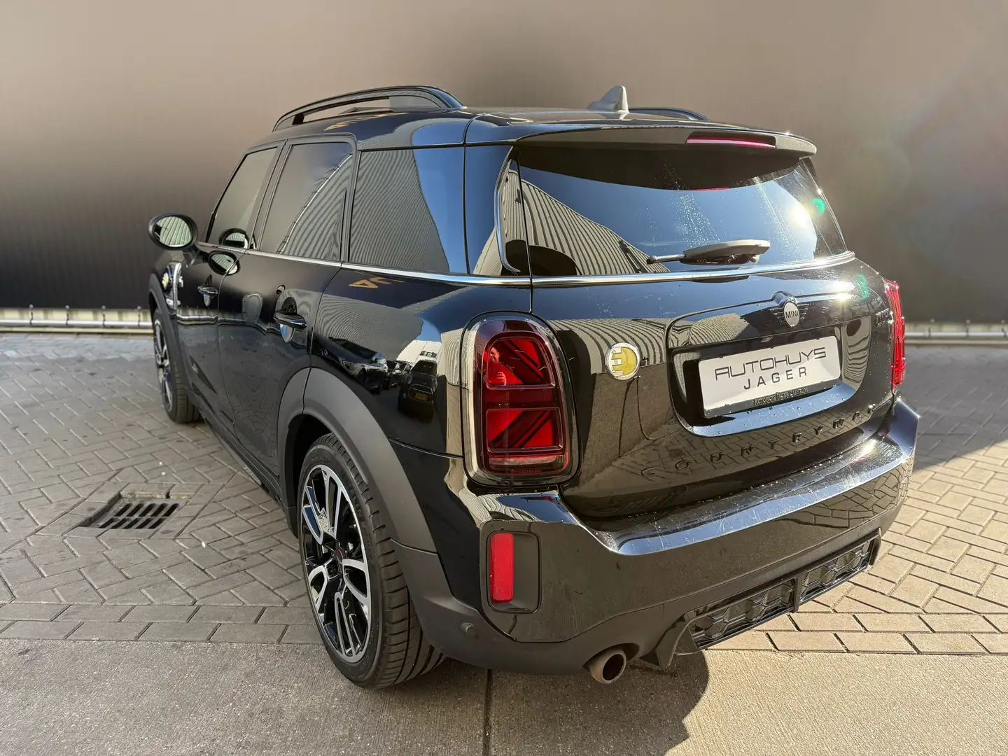 MINI John Cooper Works Countryman Mini 2.0 |Facelift|ACC|PANO|Head-up|ALL4 JCW Černá - 2