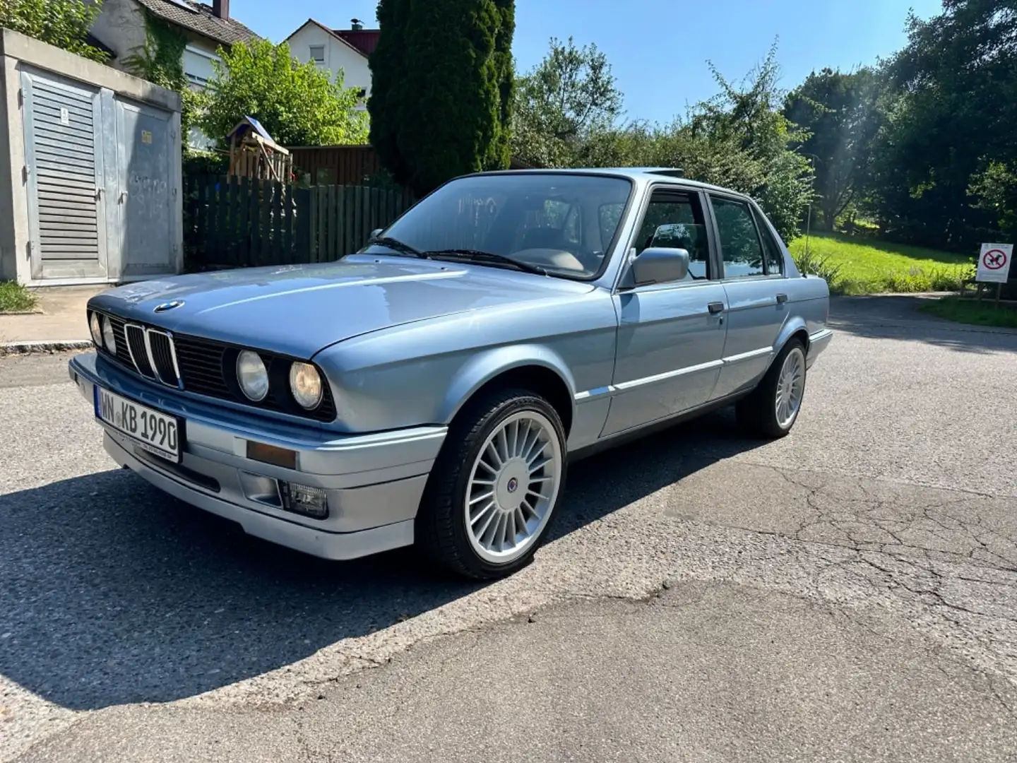 BMW 316 316i Серебристый - 2