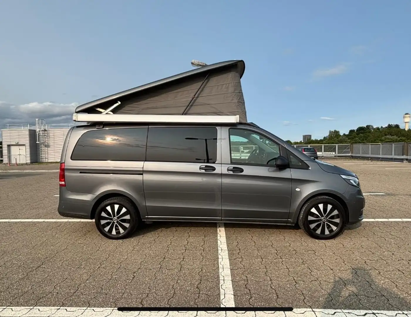 Mercedes-Benz V 250 V 250 Vito 119 lang Marco Polo Activity Edition Gris - 2