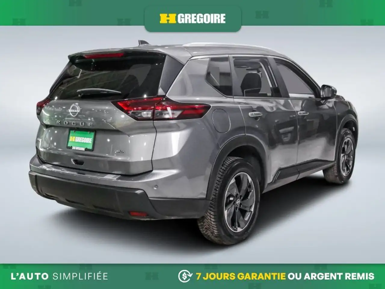Nissan Rogue снимка Nissan Rogue