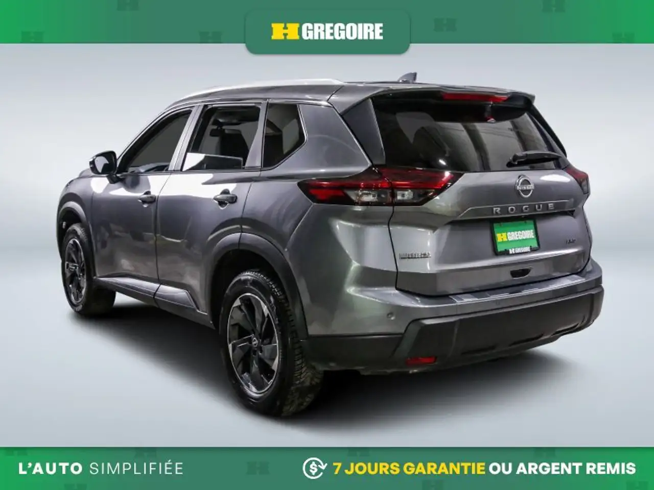 Nissan Rogue снимка Nissan Rogue