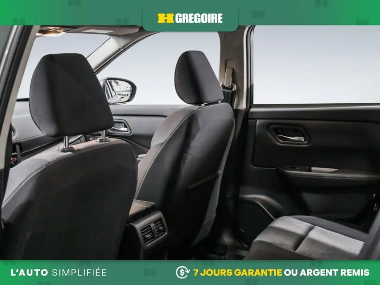 Nissan Rogue снимка Nissan Rogue