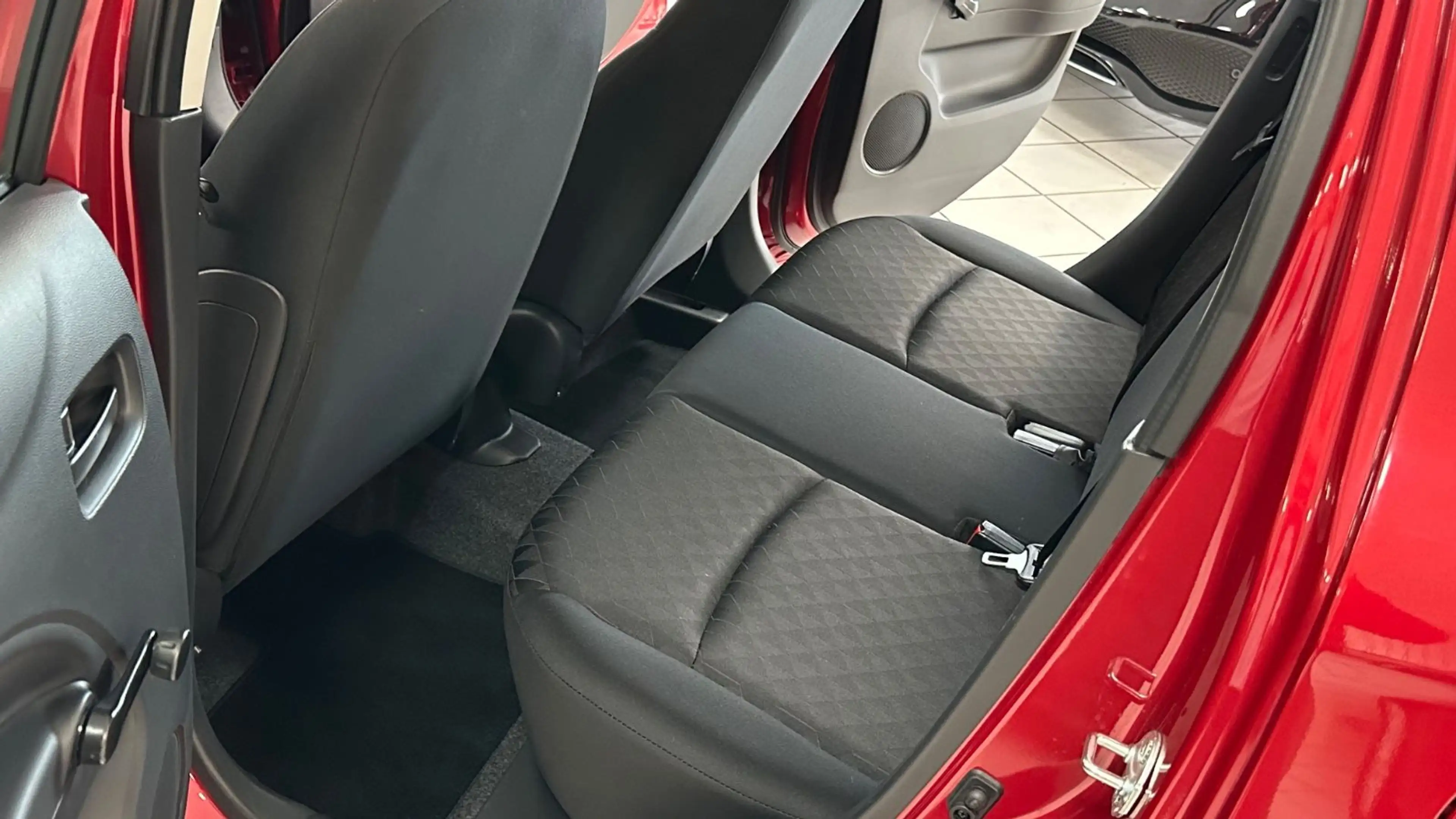 Mitsubishi Space Star Select TÜV&AU  neu&Garantie *21750KM* — photo 13