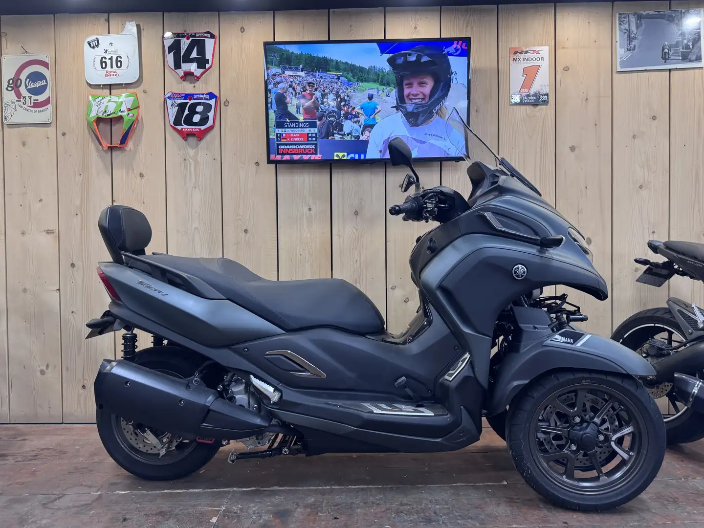 Yamaha TriCity - 1