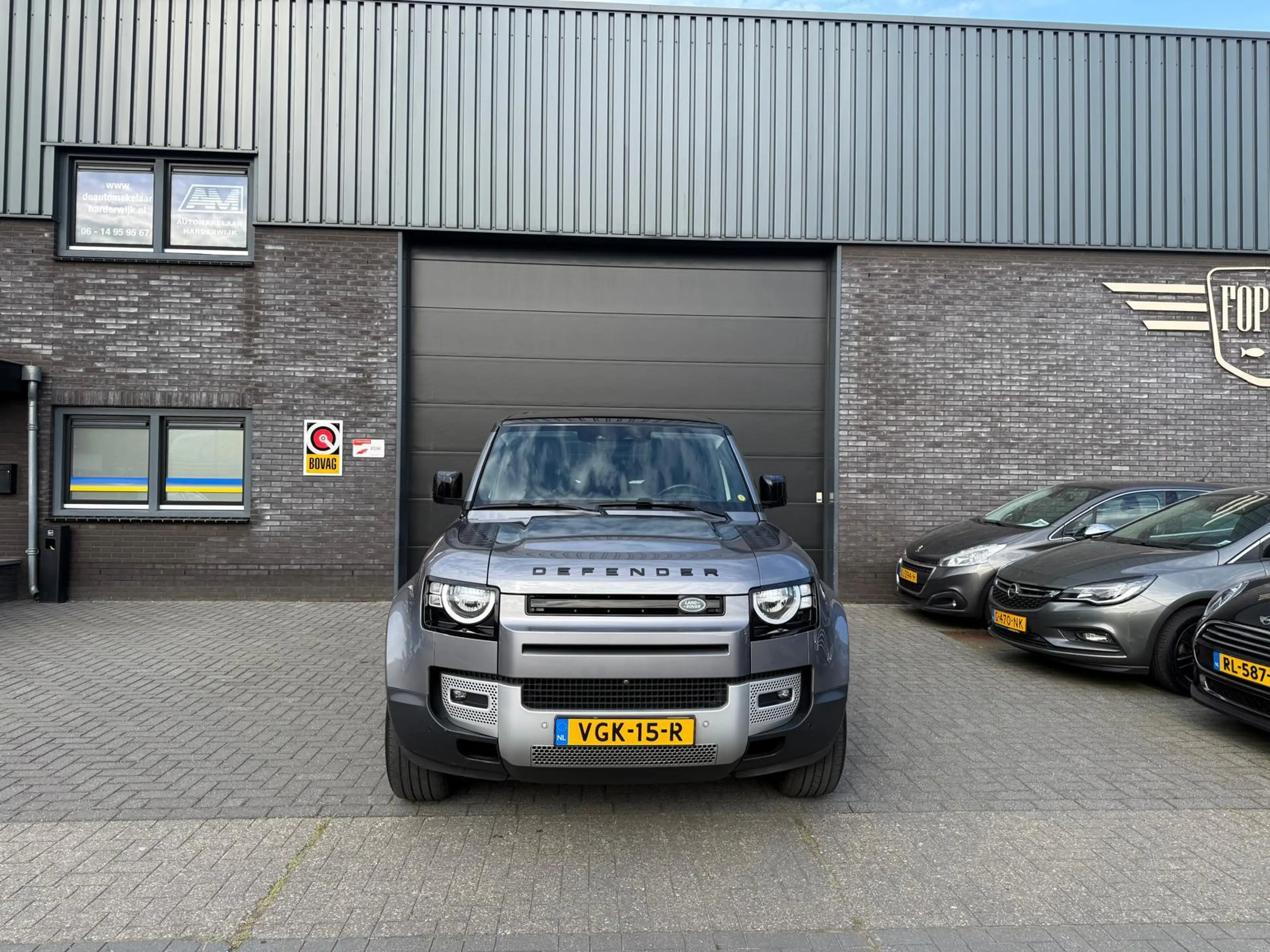 Land Rover Defender 2.0 D240 110 S | 3/6/12MND GARANTIE | GRIJSKENTEKE — photo 3