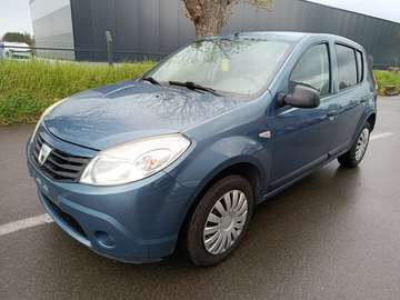 Sandero 1.4i pret a immatriculer