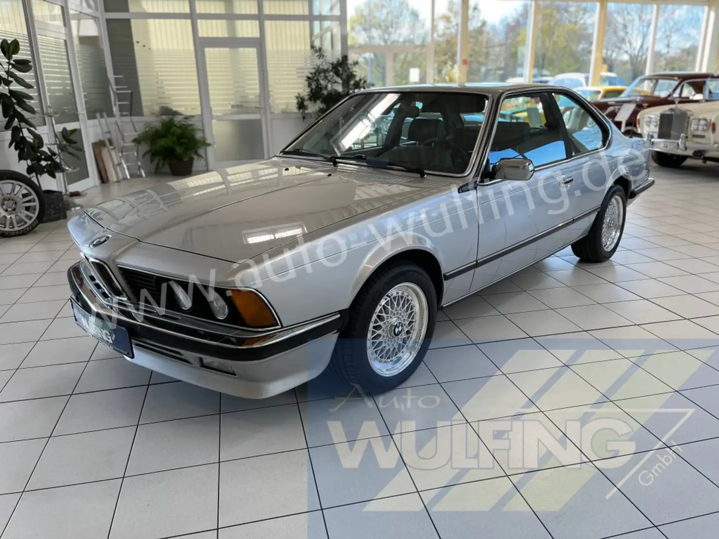 BMW 635 CSi E24 Plateado - 1