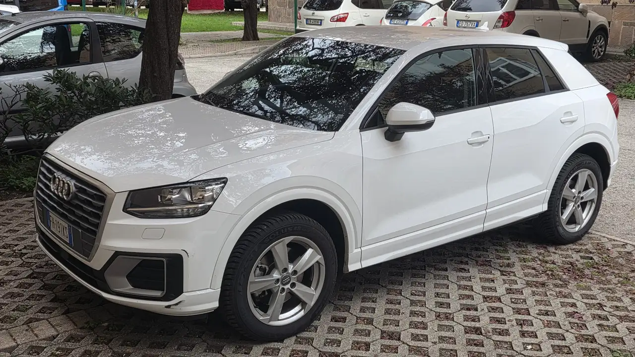 Audi Q2