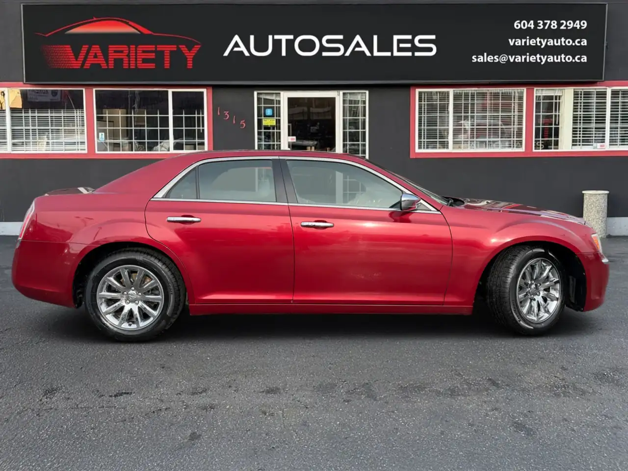 Chrysler 300 снимка Chrysler 300