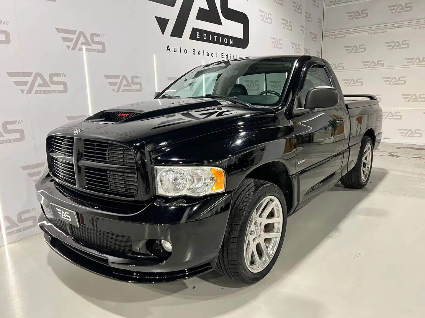 Dodge RAM SRT10 Negro - 1