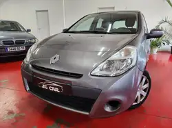 Renault Clio III 1L2 16V 75CH 5 PORTES NAVIGATION/CLIM