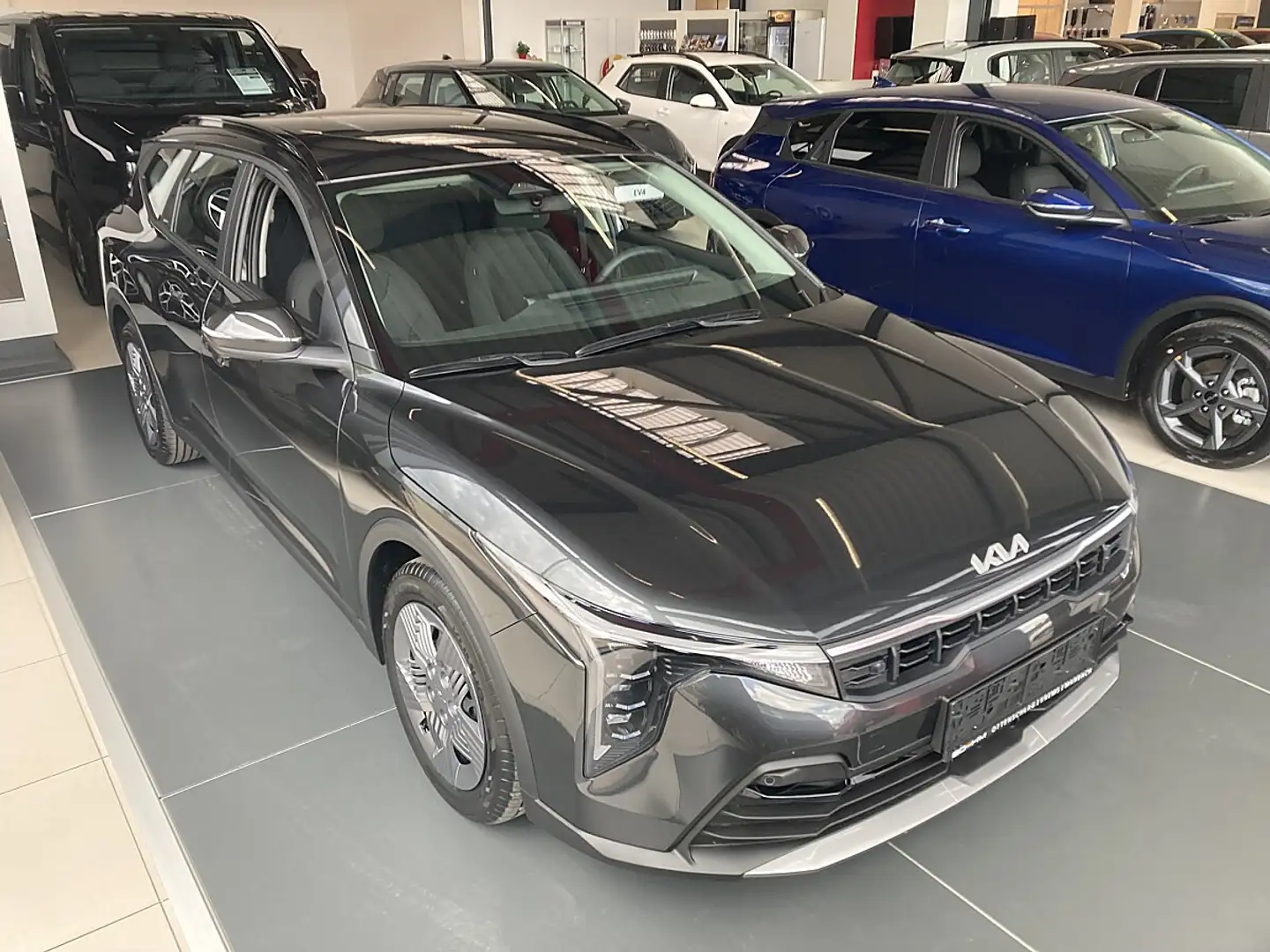 Kia K4 Kombi 115PS.TurboBenziner Titan-Ausstattung Grau - 2