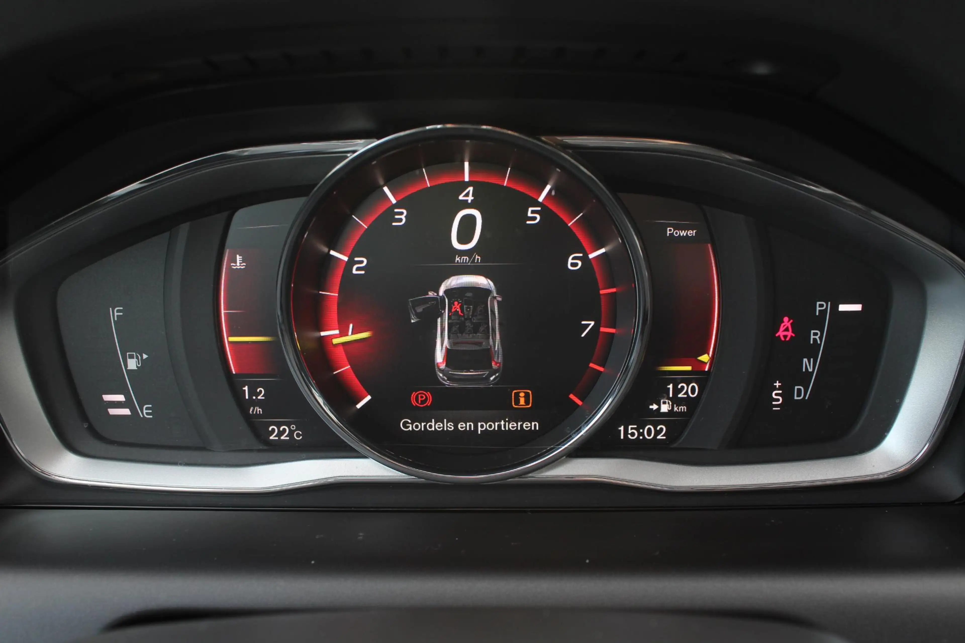 Volvo XC60 T5 FWD Polar+ — photo 12