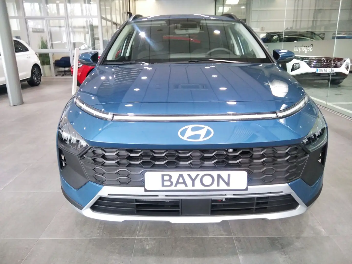 Hyundai BAYON 1.0 TGDI 48V Maxx Azul - 2
