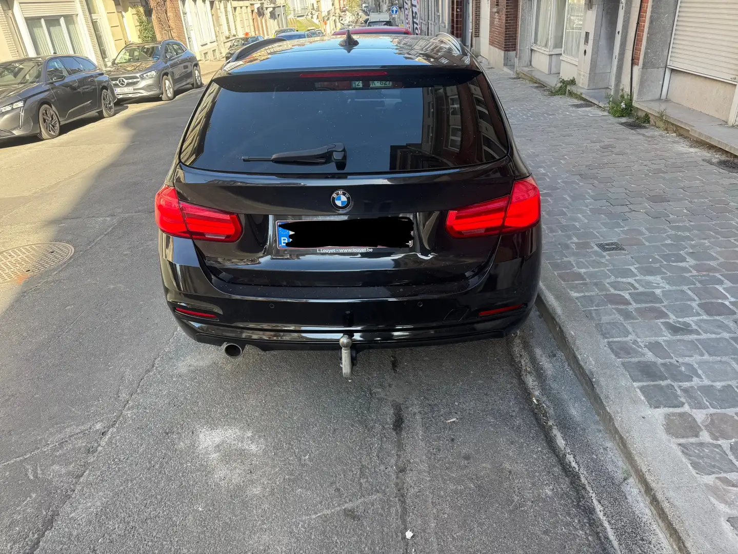 BMW 318 Touring - 1