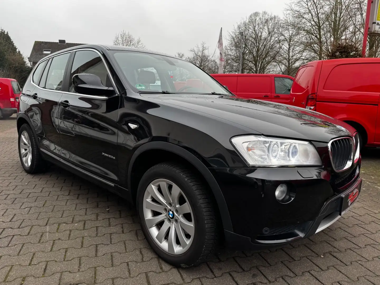 BMW X3 xDrive 20 d Vollleder Memory Navi AHK uvm. Schwarz - 1
