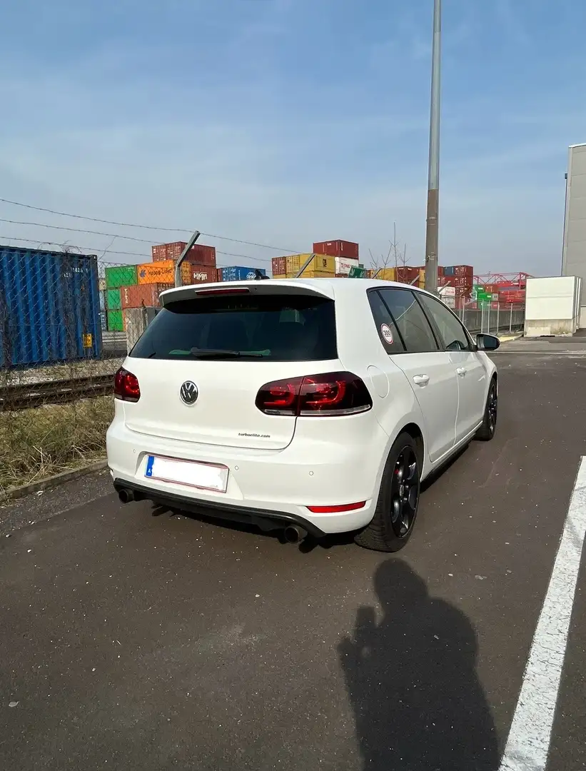 Volkswagen Golf GTI 2,0 DSG - 1