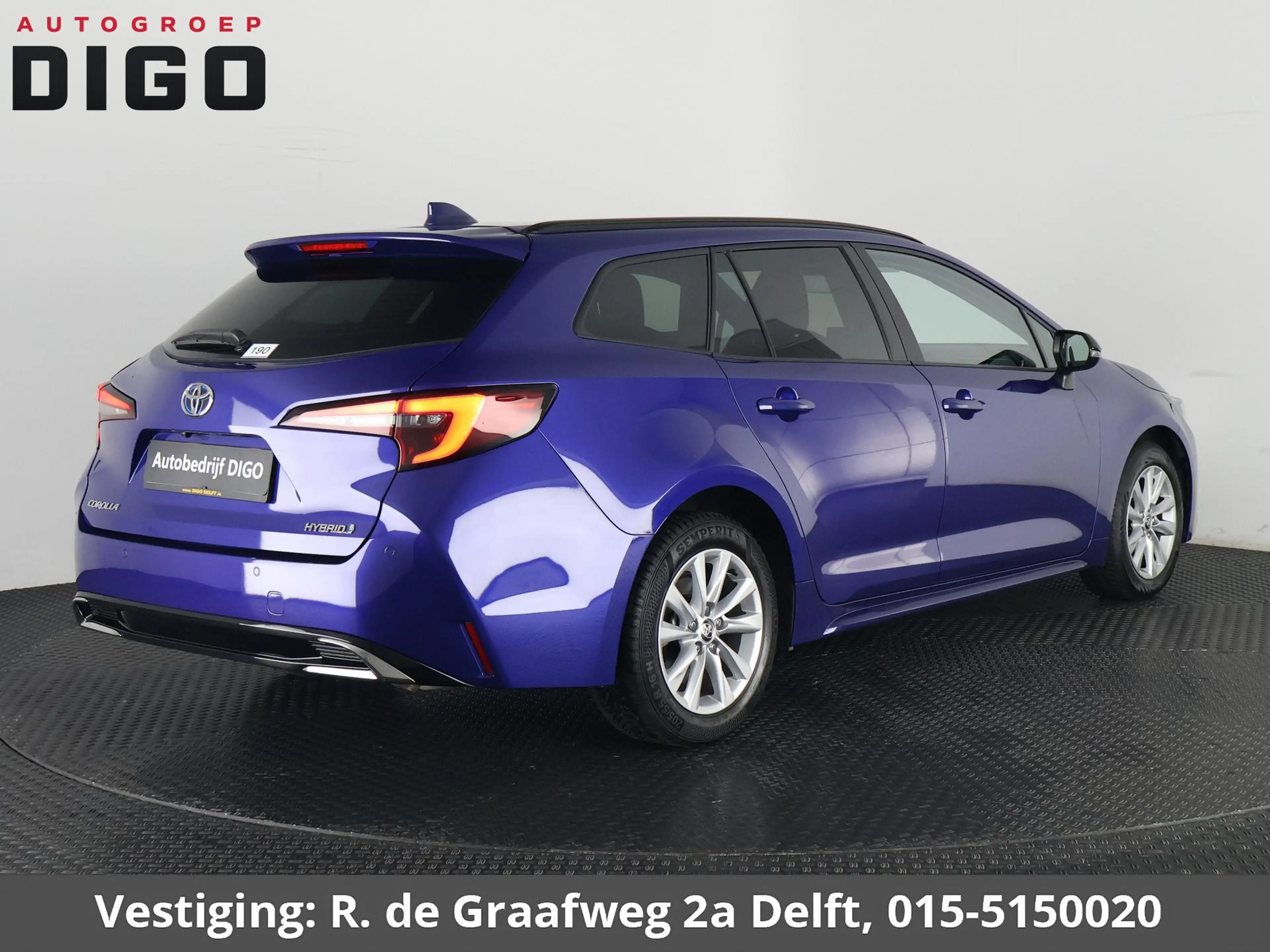 Toyota Corolla Touring Sports 1.8 Hybrid Business Luxury | Stoelv — photo 3