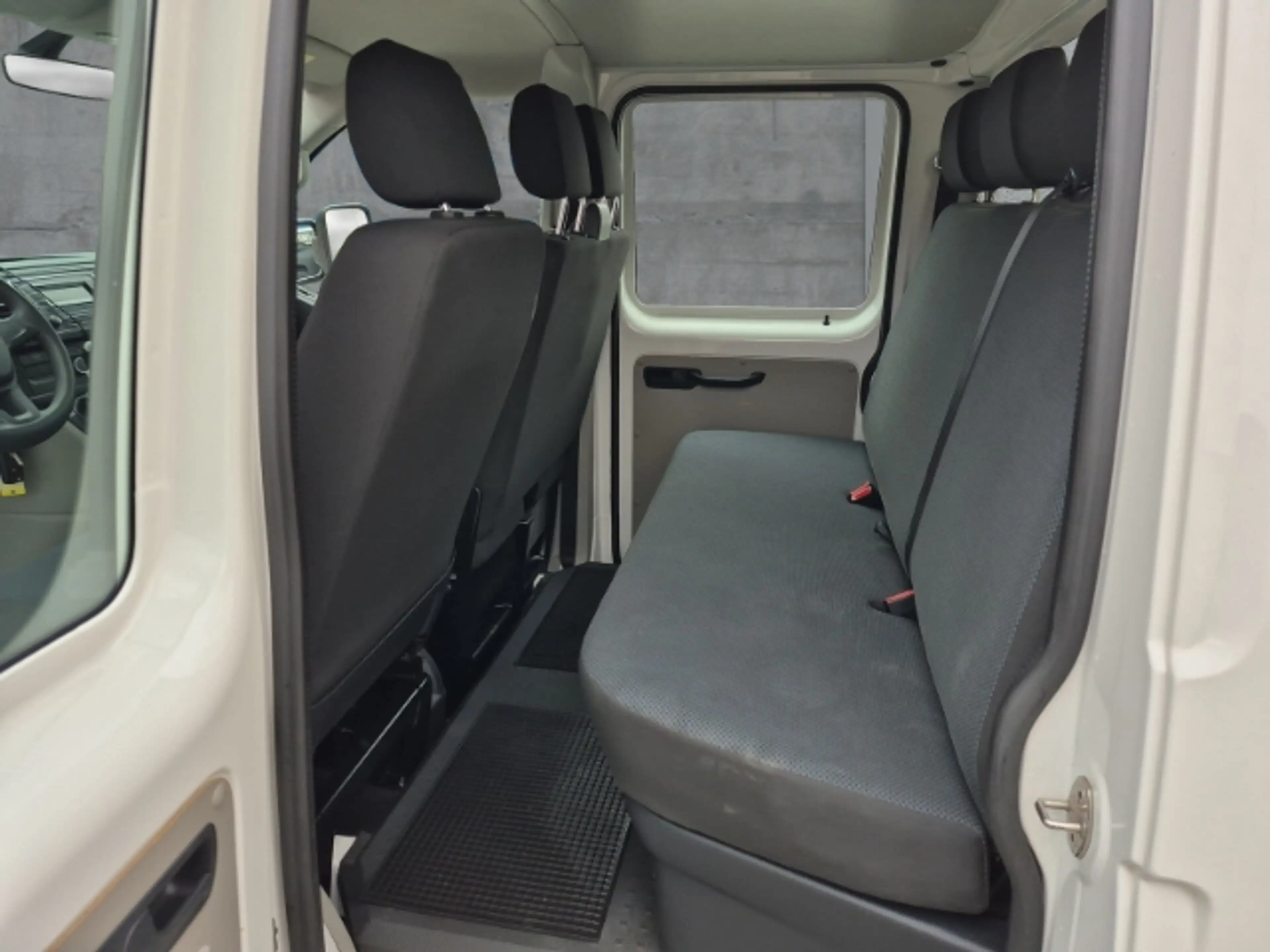 Volkswagen Transporter T6 Pritsche Doppelkabine — photo 9