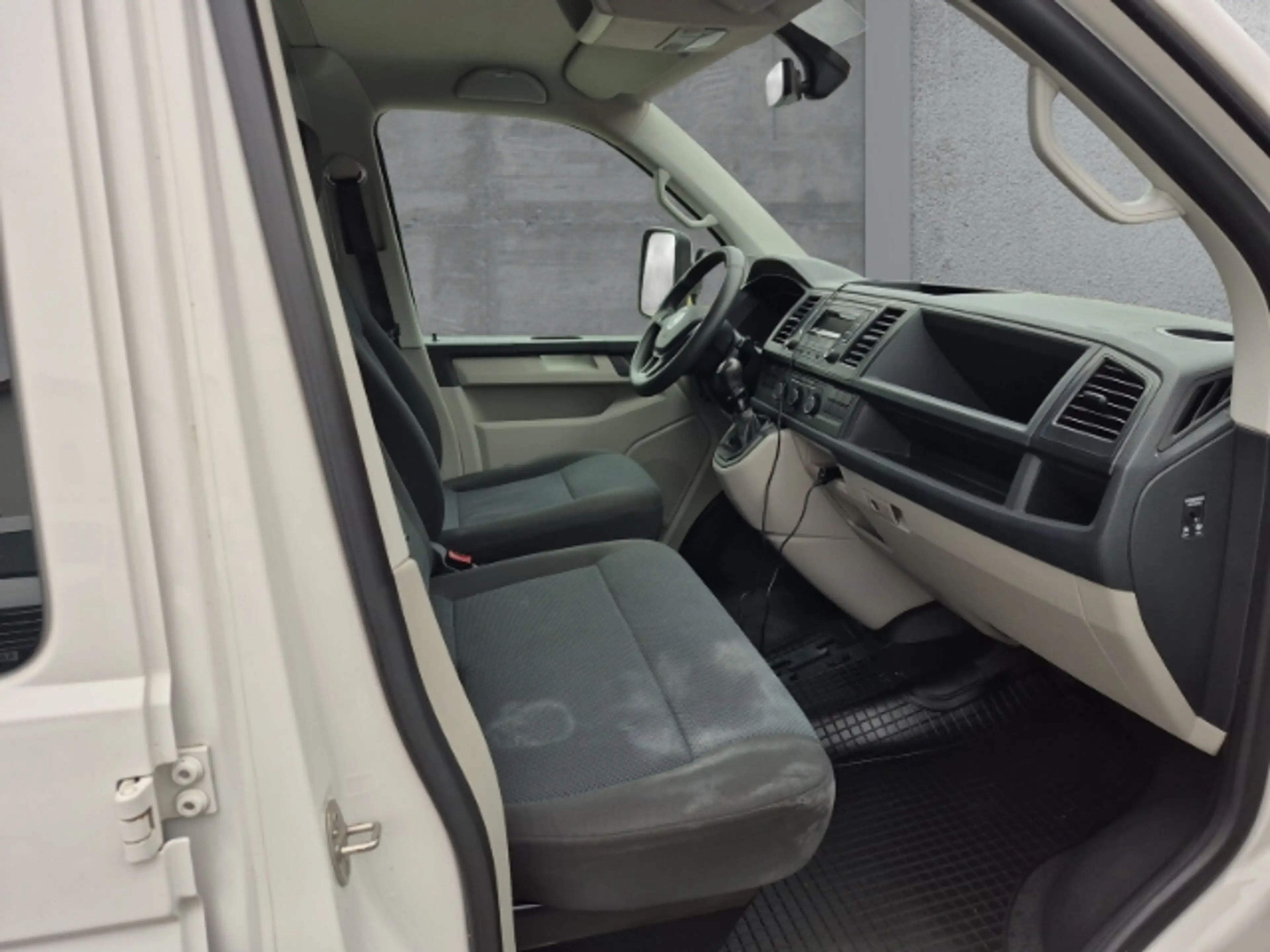 Volkswagen Transporter T6 Pritsche Doppelkabine — photo 13