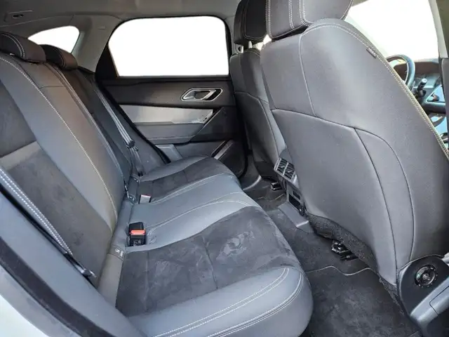 Land Rover Range Rover Velar view 14