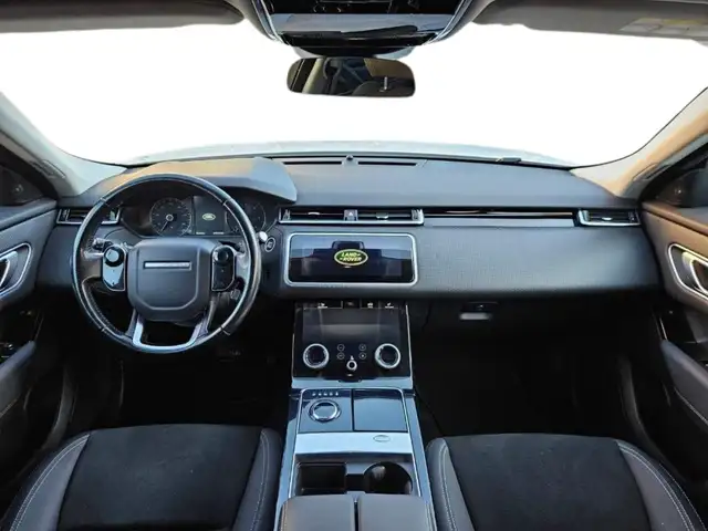 Land Rover Range Rover Velar view 11