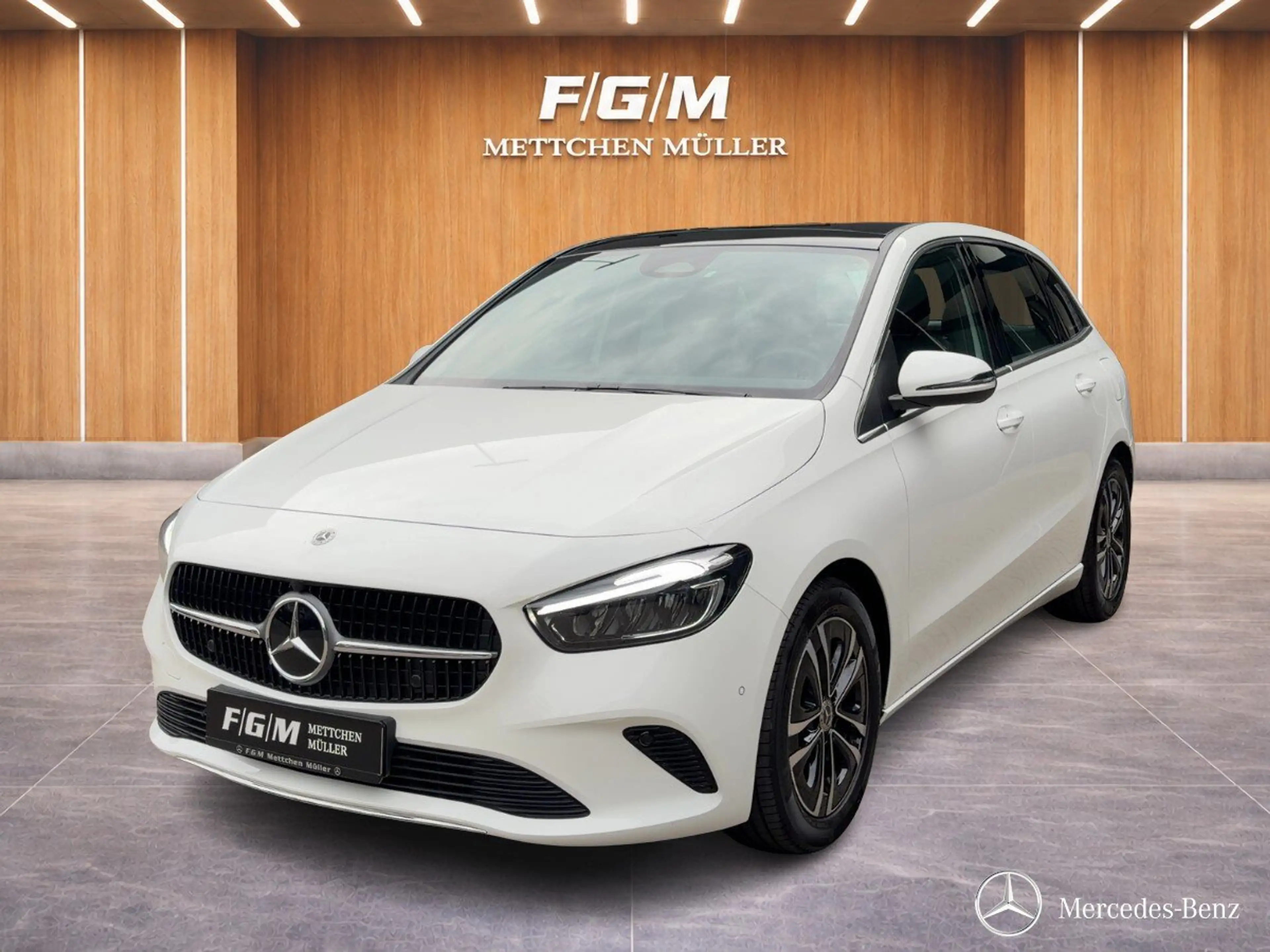 Mercedes-Benz B 220 B 220d PANO+SITZ.HEIZ.+CARPLAY+LED+R.KAMERA+MBUX+