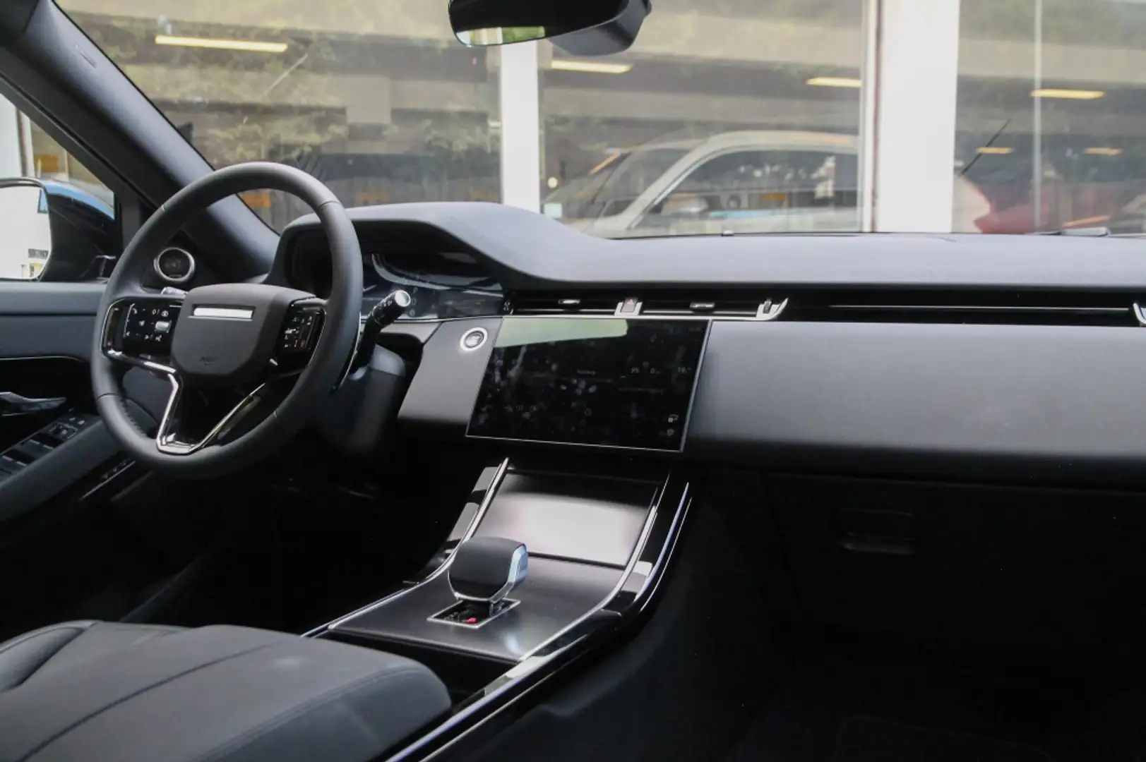 Land Rover Range Rover Evoque P270e AWD Dynamic SE I Pano I ACC I 5 Jaar garanti Zwart - 2