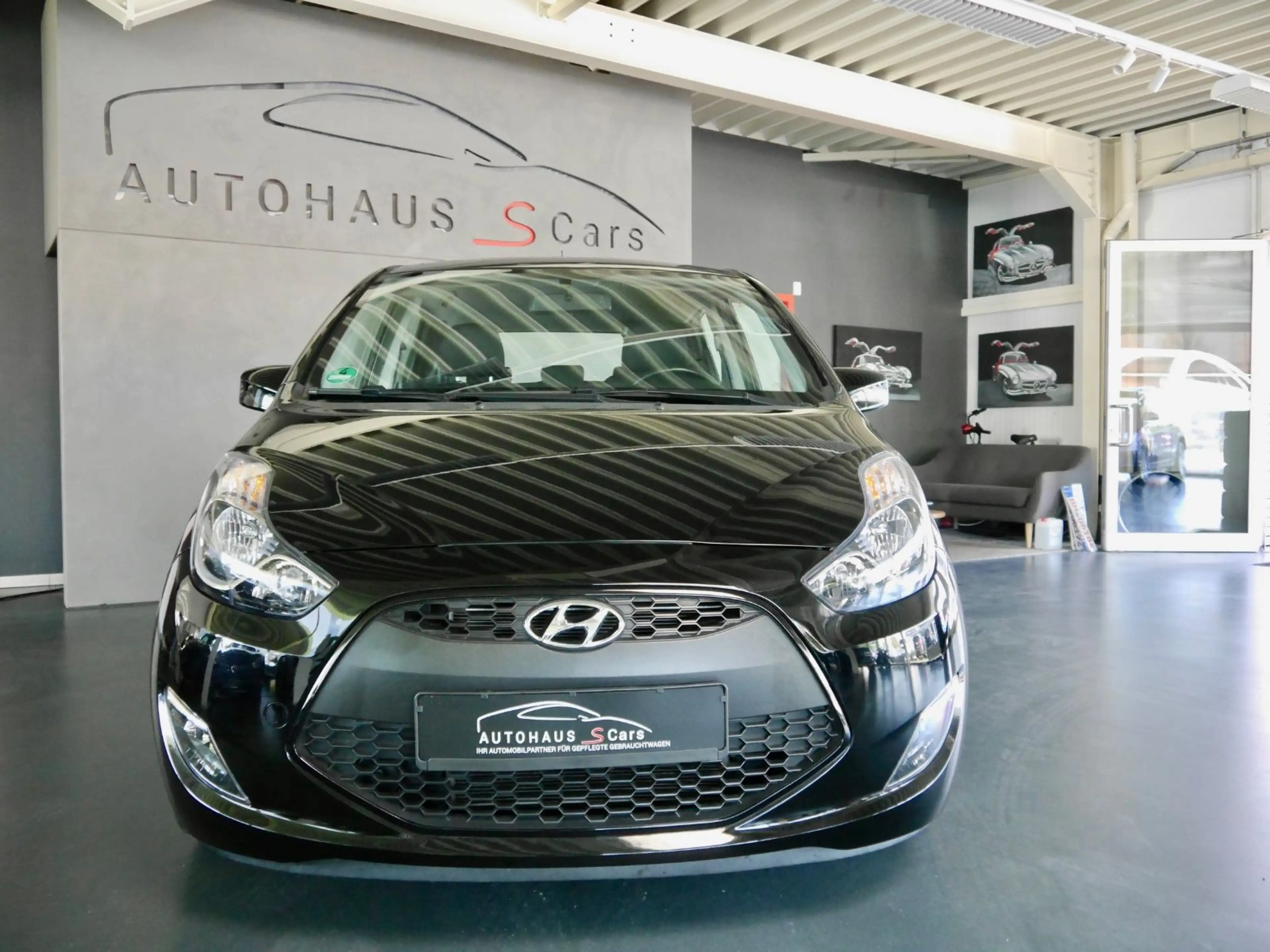 Hyundai iX20 1.6 Space Plus-Paket blue*Navi*R.Kamera* — photo 3