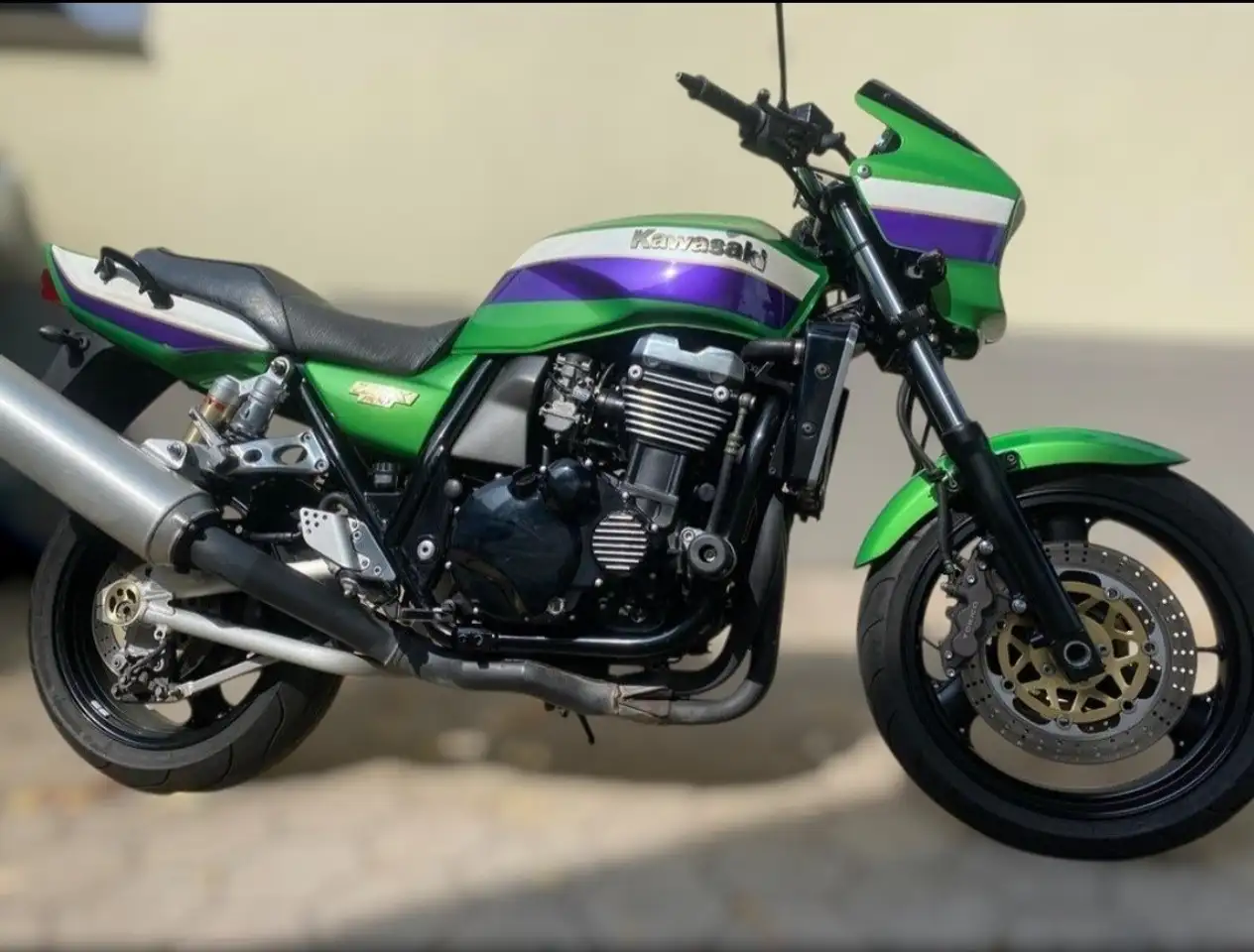 Kawasaki ZRX 1100
