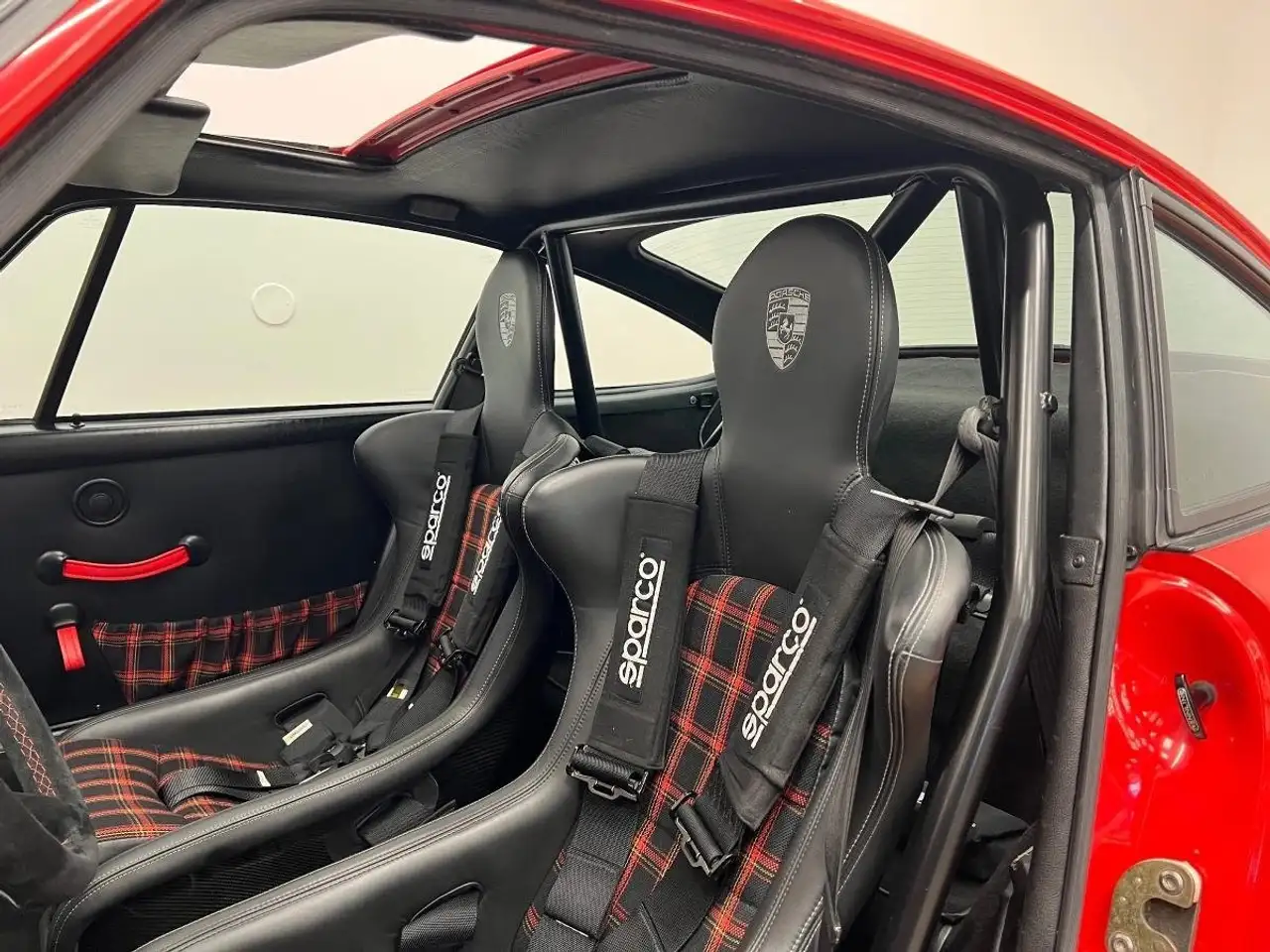 Porsche 911 Carrera 3.2 Coupé 245 ch BVM5 / Préparation unique / Suivi complet / Toit ouvrant, foto 11