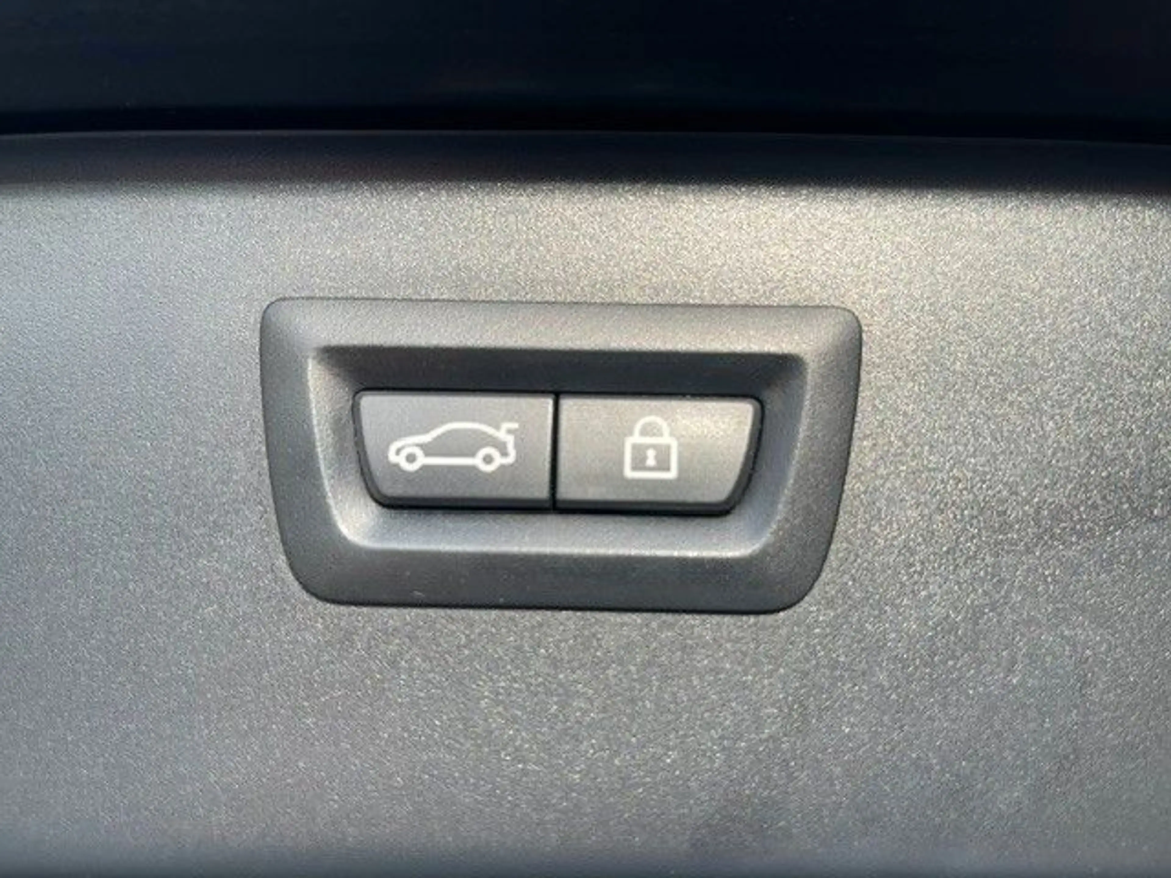 BMW 550 5 Touring M550 d xDrive — photo 14