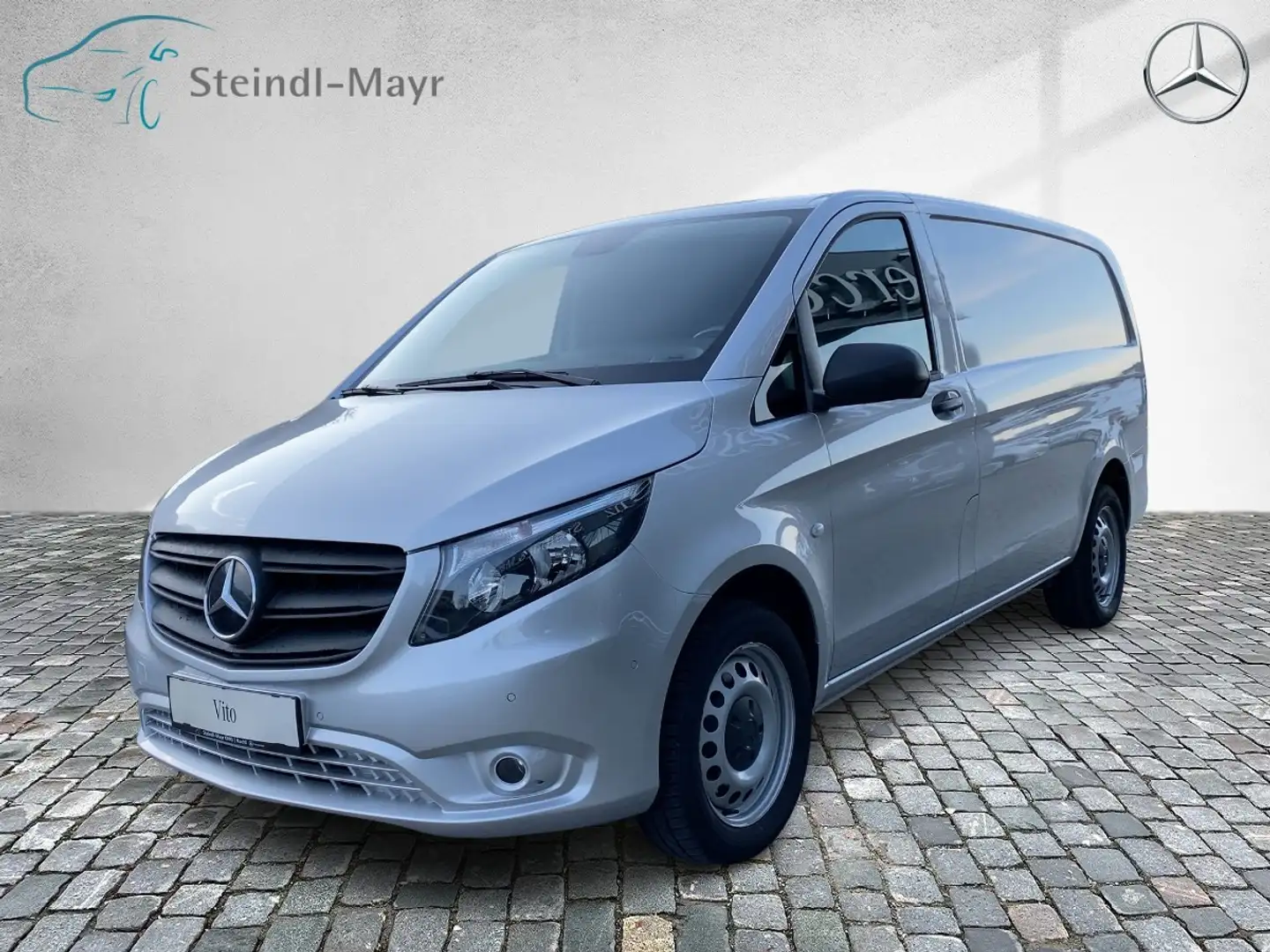Mercedes-Benz Vito 114 CDI Kastenwagen Lang 4x4 Silber - 1