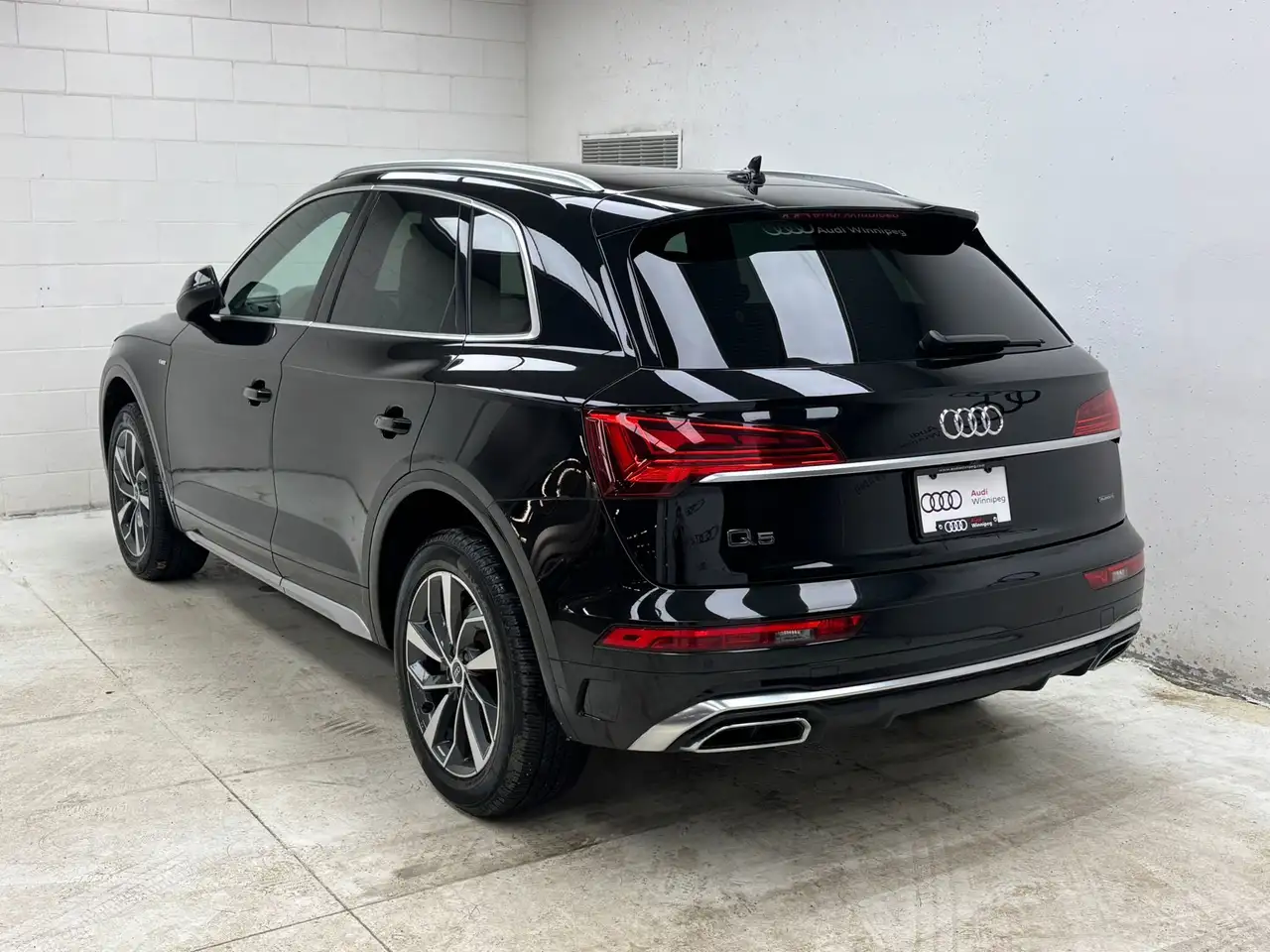 Audi Q5 снимка Audi Q5