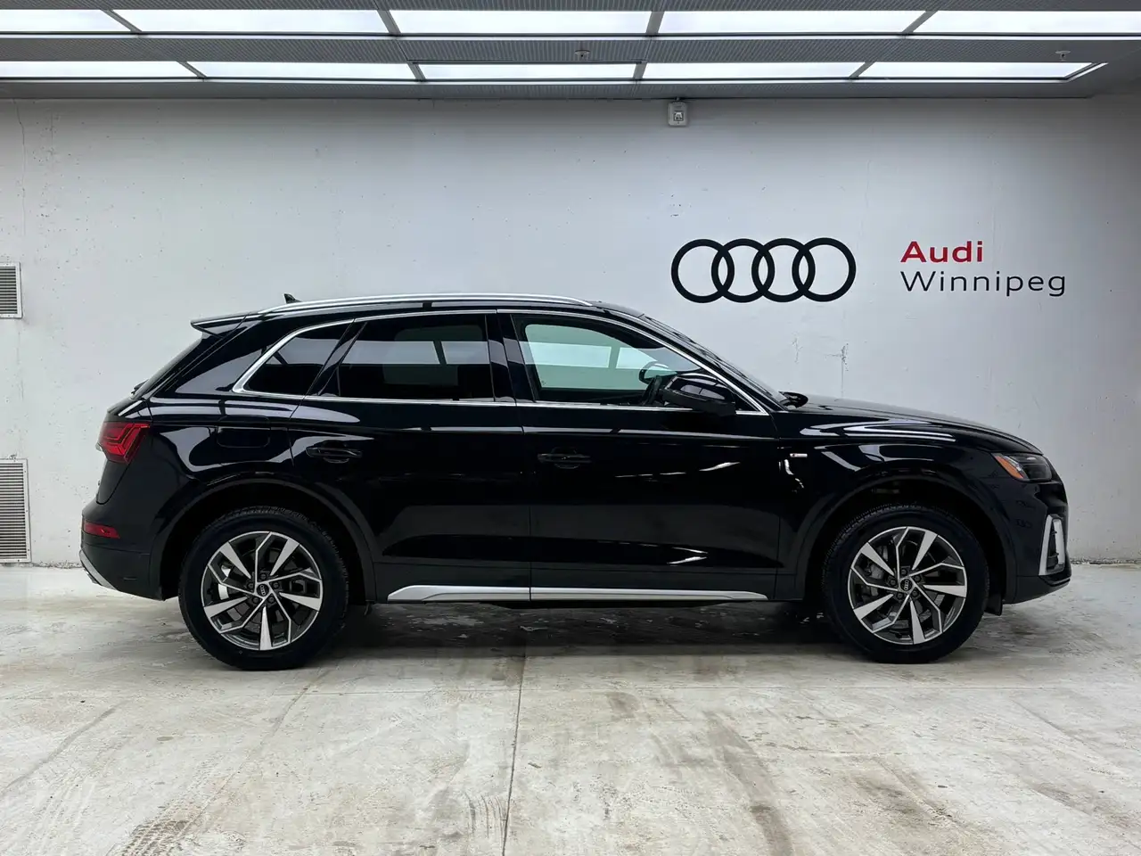 Audi Q5 снимка Audi Q5