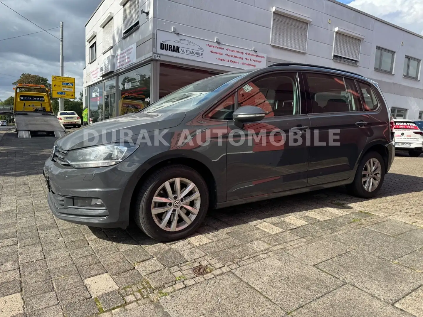 Volkswagen Touran Comfortline/ SCHECKH./ 1.HAND/ 7.SITZER Grau - 2