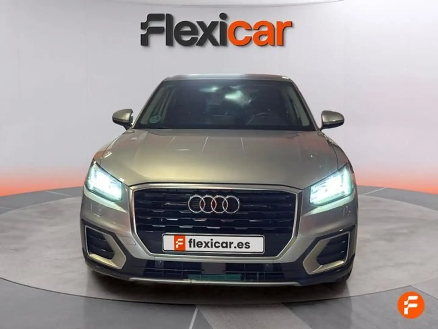 Audi Q2 35 TFSI Design S tronic 110kW Gris - 1